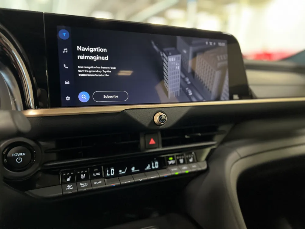 2023 toyota crown hybrid max platinum white 14